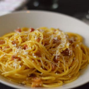 Spaghetti Carbonara in white bowl