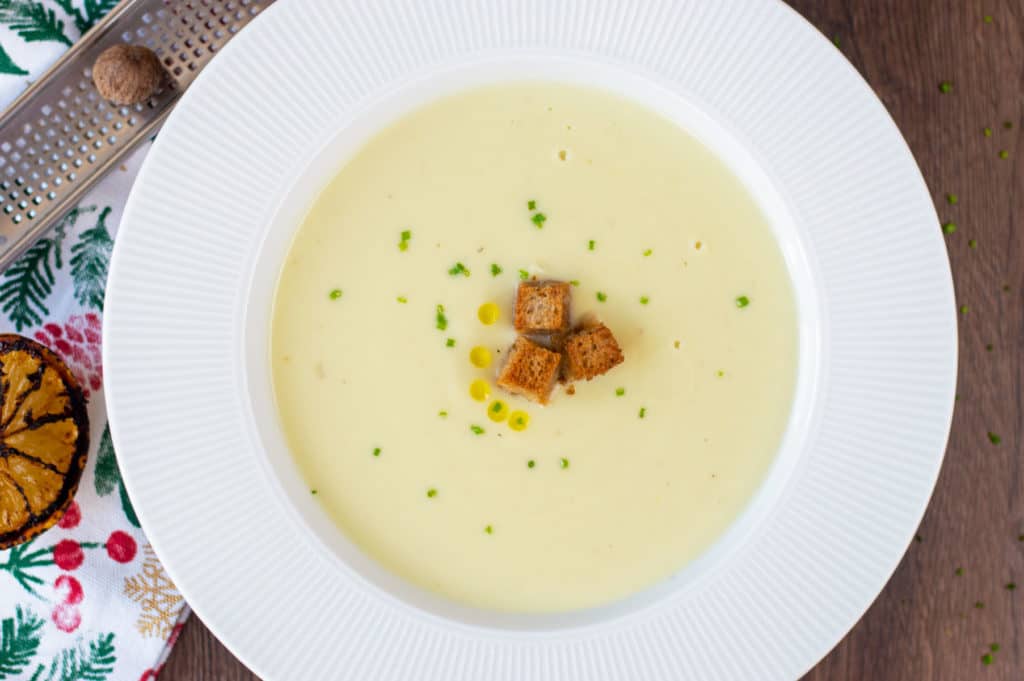 Cauliflower Soup with a grilled lemon & nutmeg