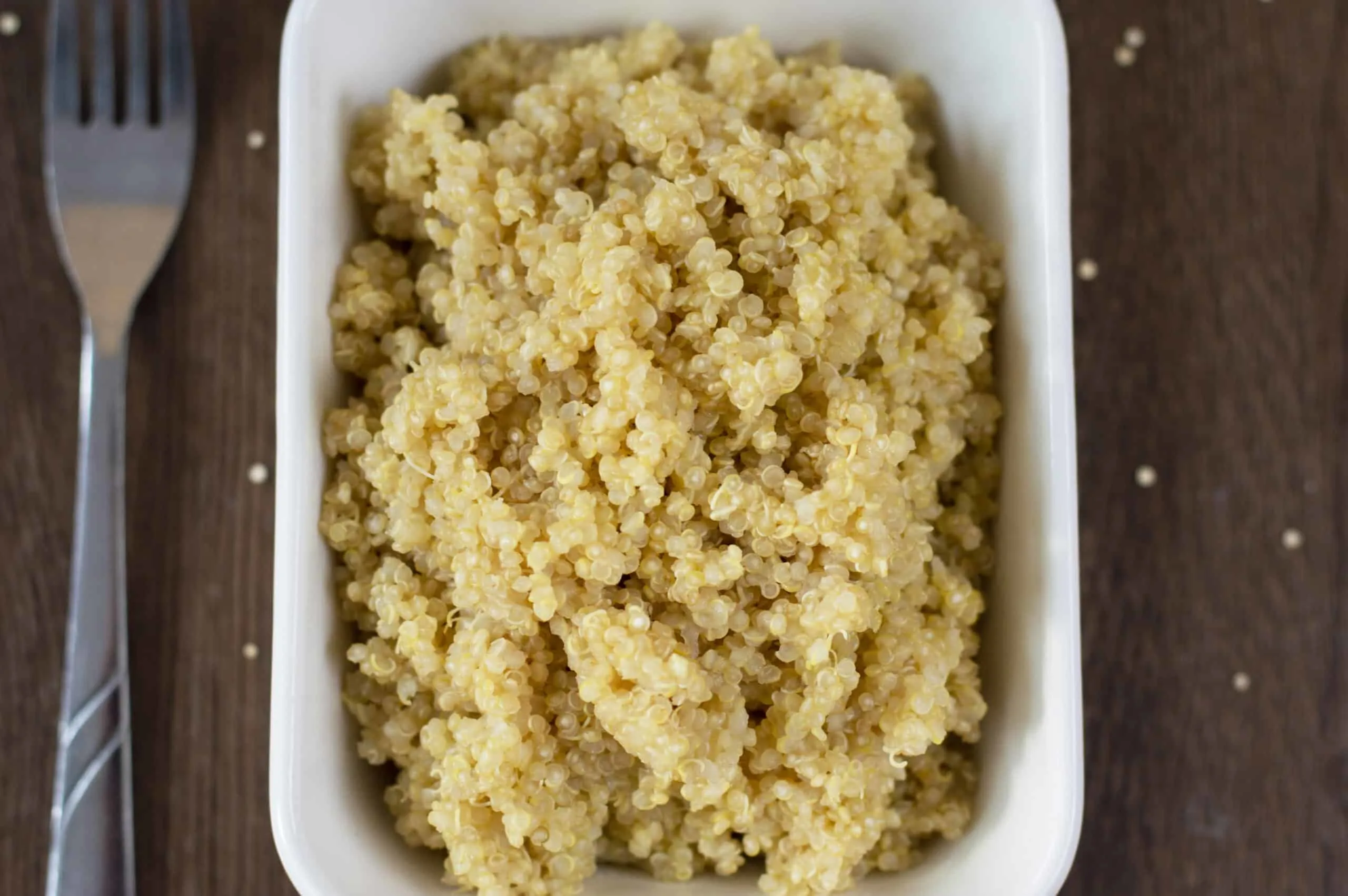 A batch of fluffy quinoa