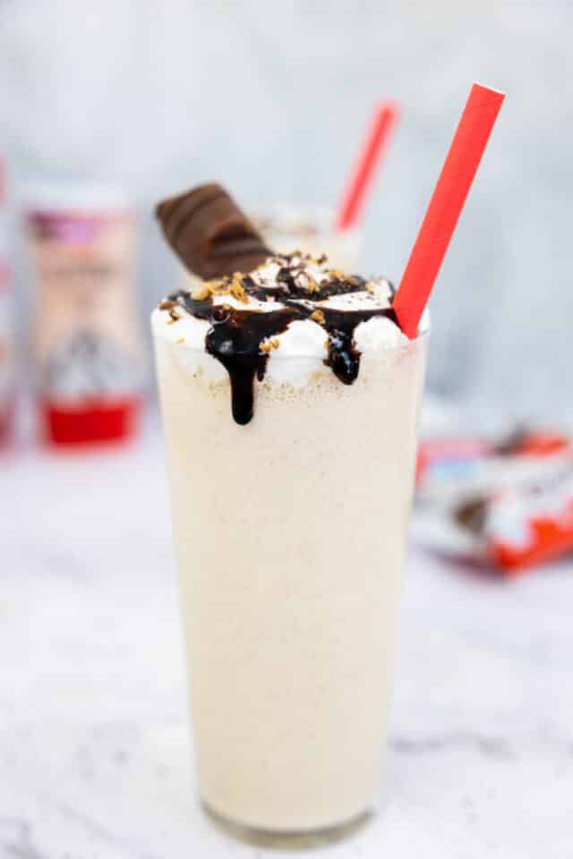 Kinder Bueno Milkshake JackSlobodian