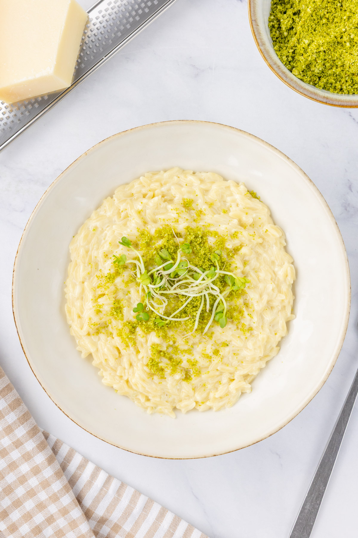 Truffle orzo pasta in a bowl.